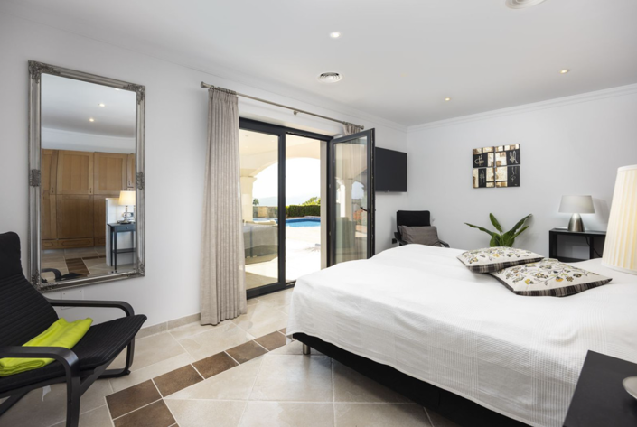 Image No.28-4 Bed Villa for sale