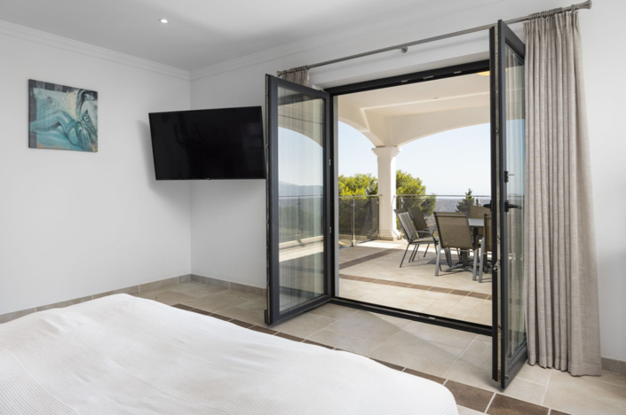 Image No.29-4 Bed Villa for sale