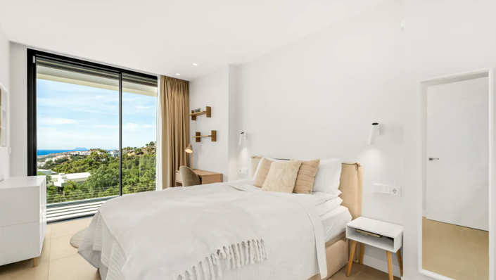 Image No.17-4 Bed Villa for sale