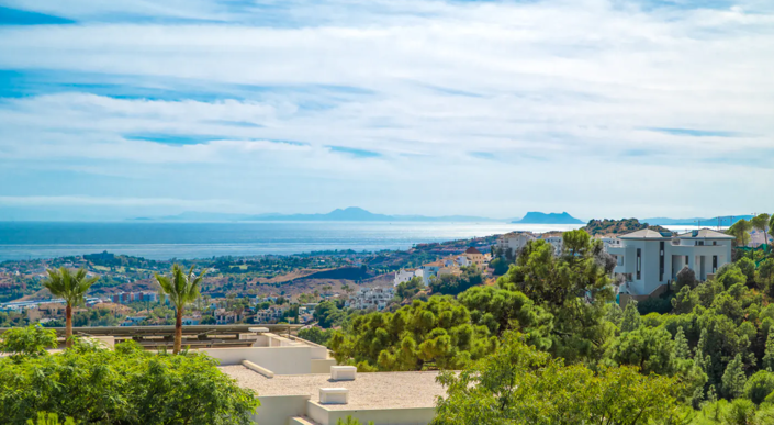 Image No.2-4 Bed Villa for sale