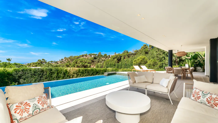 Image No.20-4 Bed Villa for sale