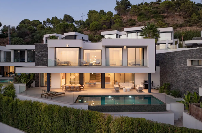 Image No.21-4 Bed Villa for sale