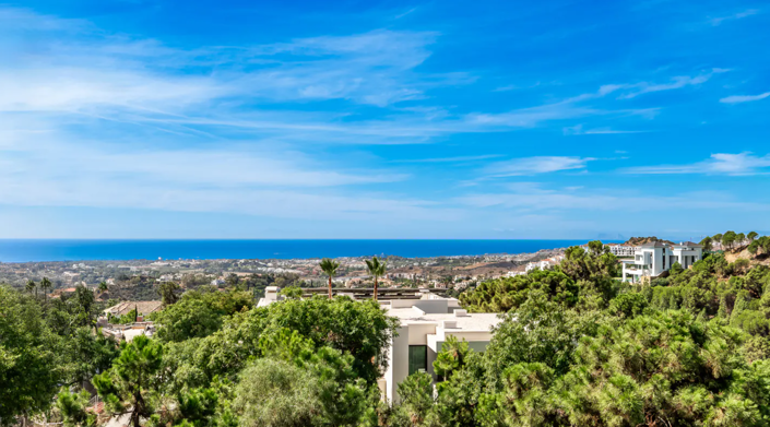 Image No.28-4 Bed Villa for sale