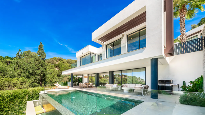 Image No.4-4 Bed Villa for sale