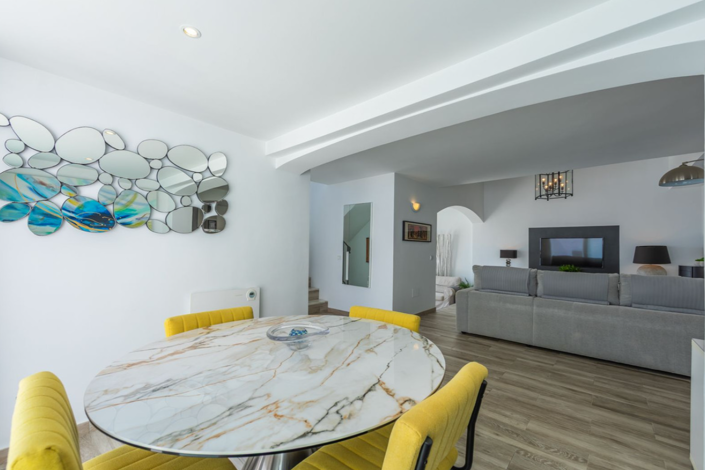 Image No.19-3 Bed Villa for sale