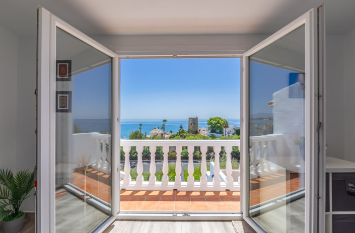 Image No.33-3 Bed Villa for sale