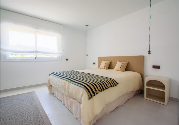 Image No.13-4 Bed Villa for sale