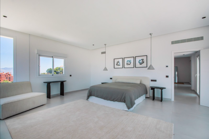 Image No.17-4 Bed Villa for sale