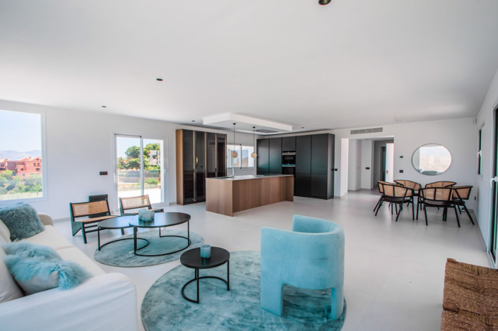 Image No.3-4 Bed Villa for sale