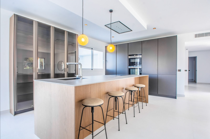 Image No.4-4 Bed Villa for sale