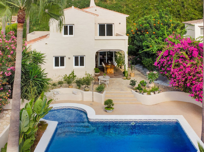 Image No.3-3 Bed Villa for sale