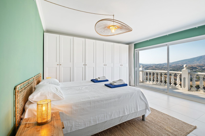 Image No.7-6 Bed Villa for sale