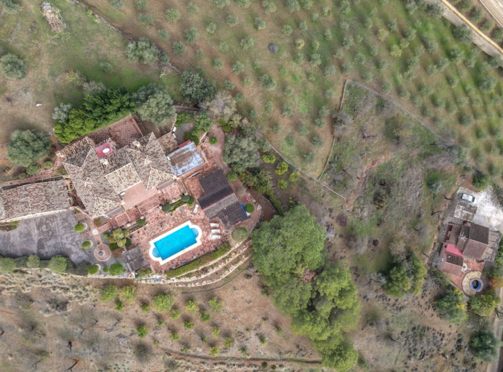 Image No.10-5 Bed Villa for sale