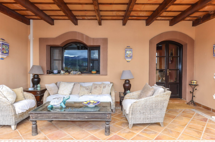 Image No.47-5 Bed Villa for sale