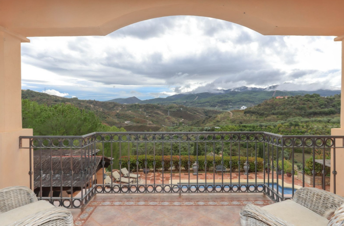 Image No.8-5 Bed Villa for sale