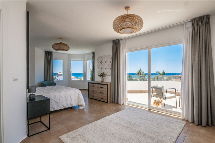 Image No.20-6 Bed Villa for sale