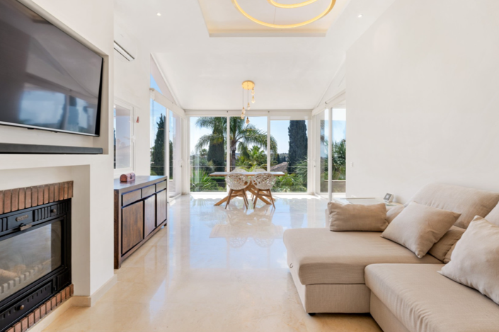 Image No.3-Villa de 4 chambres à vendre à Mijas Costa