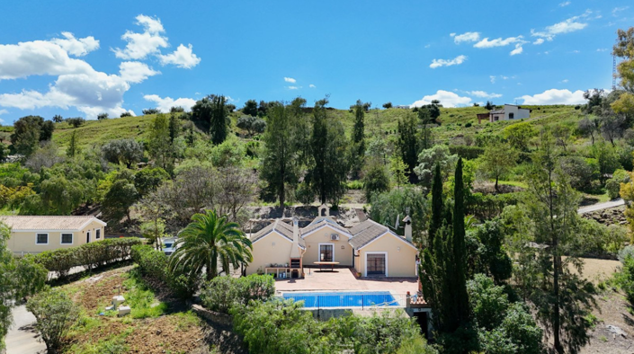 Image No.12-4 Bed Villa for sale