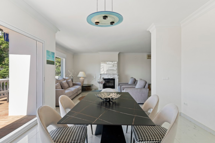 Image No.15-6 Bed Villa for sale