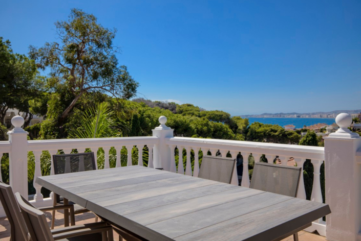 Image No.2-6 Bed Villa for sale