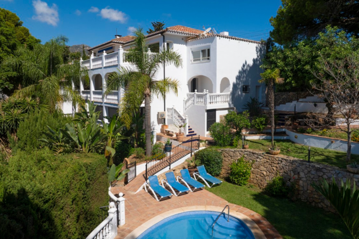 Image No.5-6 Bed Villa for sale