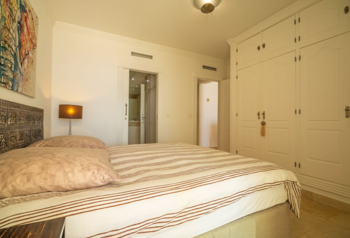 Image No.36-2 Bed Apartment for sale