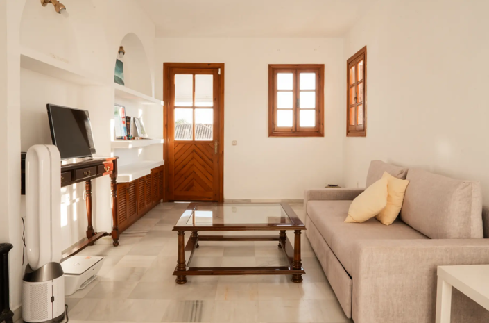 Image No.20-5 Bed Villa for sale