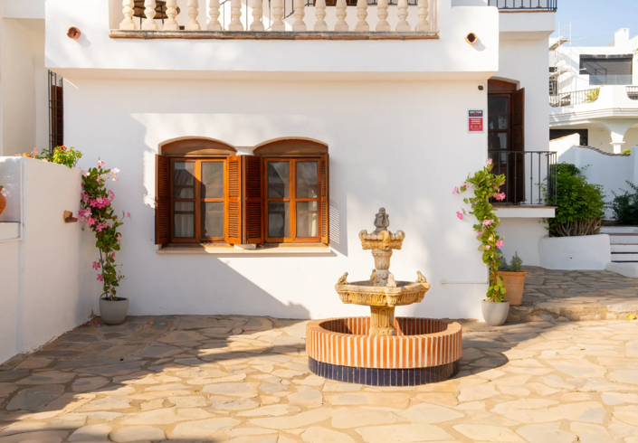 Image No.4-5 Bed Villa for sale