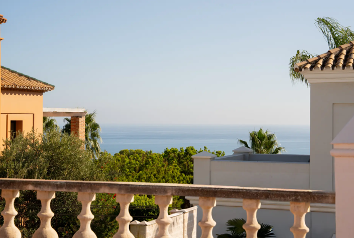 Image No.9-5 Bed Villa for sale