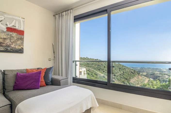 Image No.32-2 Bed Apartment for sale