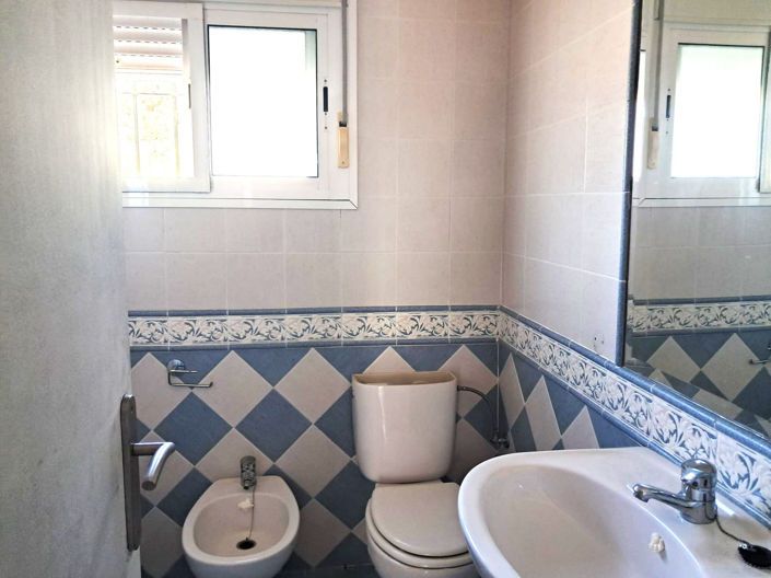 Image No.12-5 Bed Villa for sale