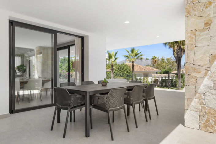 Image No.8-4 Bed Villa for sale