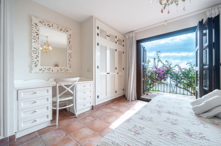 Image No.16-5 Bed Villa for sale