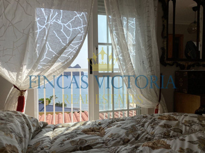 Image No.31-7 Bed Property for sale