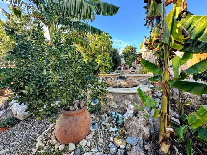 Image No.42-3 Bed Property for sale