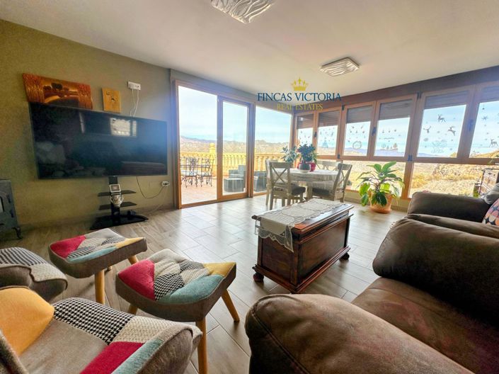 Image No.14-4 Bed Property for sale