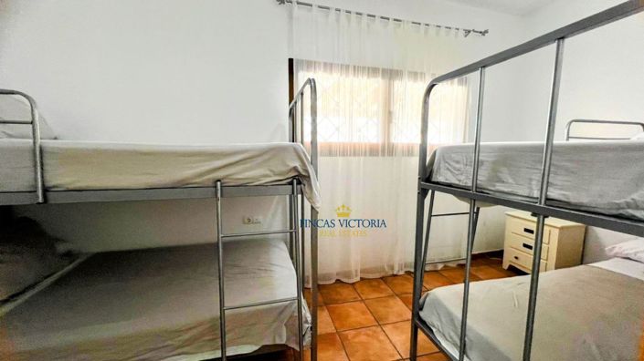 Image No.34-4 Bed Property for sale