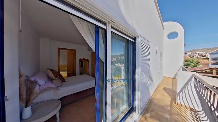 Image No.33-4 Bed Property for sale