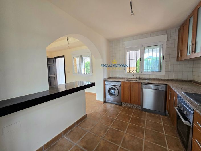 Image No.12-3 Bed Villa for sale