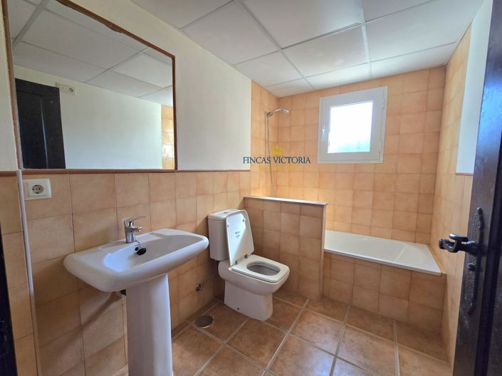 Image No.22-3 Bed Villa for sale