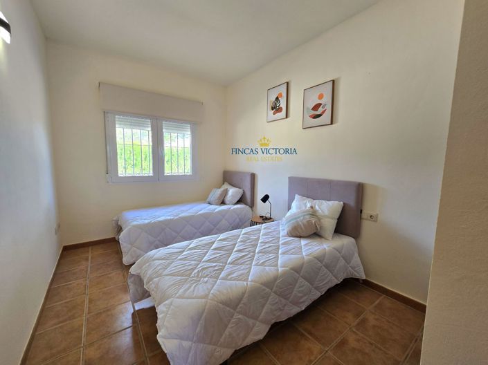 Image No.27-3 Bed Villa for sale