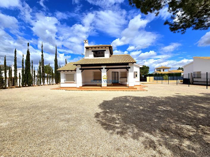 Image No.1-3 Bed Villa for sale