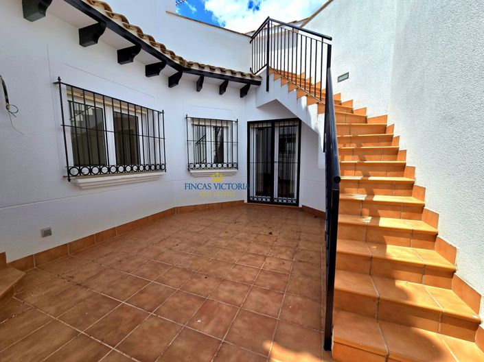 Image No.10-3 Bed Villa for sale