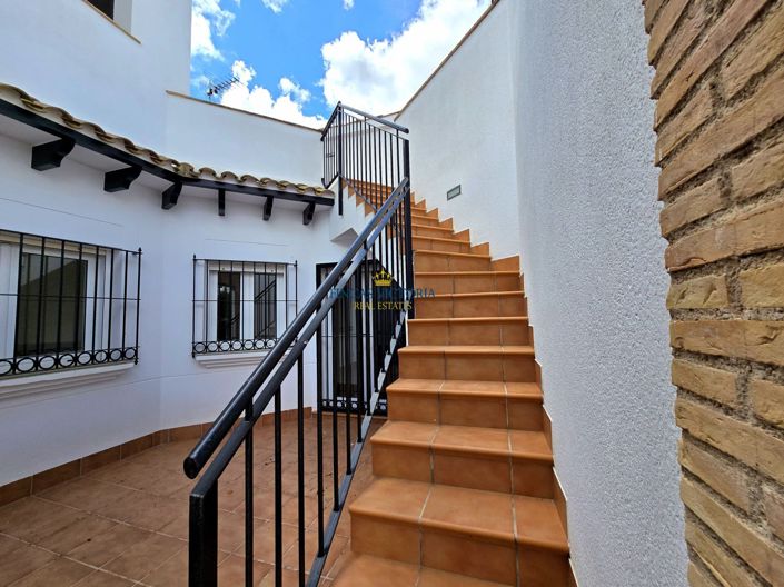 Image No.29-3 Bed Villa for sale