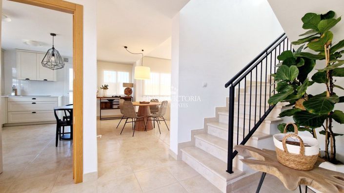 Image No.9-3 Bed Villa for sale