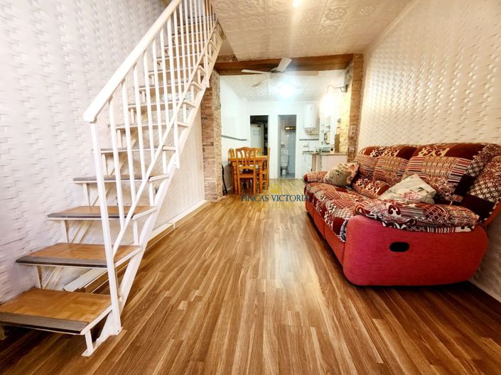 Image No.6-3 Bed Property for sale