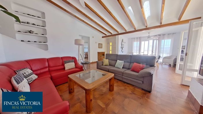 Image No.10-5 Bed Villa for sale