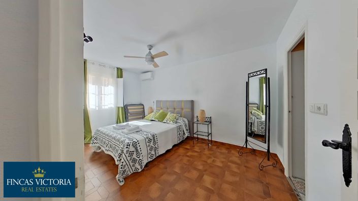 Image No.26-5 Bed Villa for sale