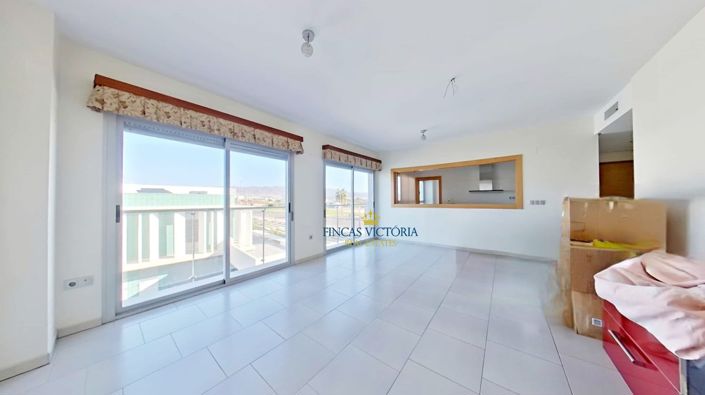 Image No.15-3 Bed Flat for sale