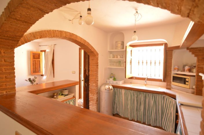 Image No.14-3 Bed Property for sale